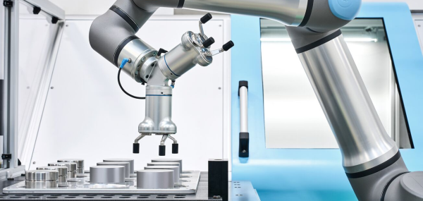 UR-machine tending (1)